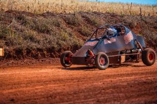 Kartcross teve etapa do campeonato interno