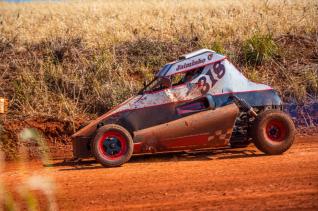Kartcross teve etapa do campeonato interno