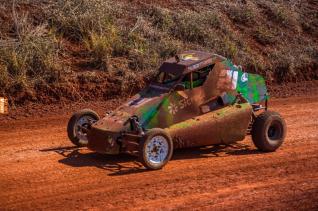 Kartcross teve etapa do campeonato interno