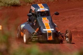 Kartcross teve etapa do campeonato interno