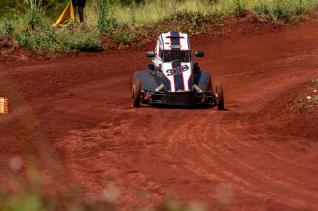 Kartcross teve etapa do campeonato interno