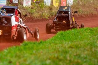 Kartcross teve etapa do campeonato interno