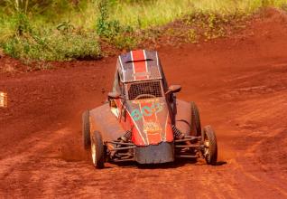 Kartcross teve etapa do campeonato interno