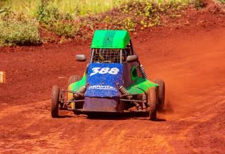 Kartcross teve etapa do campeonato interno