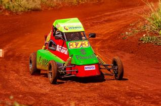 Kartcross teve etapa do campeonato interno