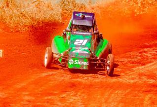 Kartcross teve etapa do campeonato interno