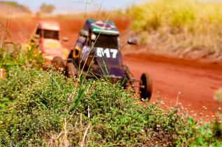 Kartcross teve etapa do campeonato interno