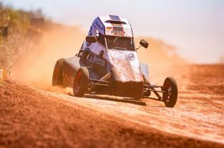 Kartcross teve etapa do campeonato interno