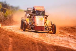 Kartcross teve etapa do campeonato interno