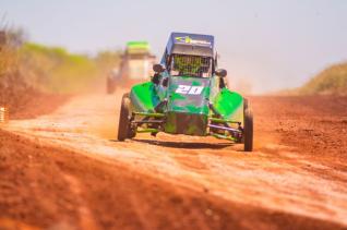 Kartcross teve etapa do campeonato interno