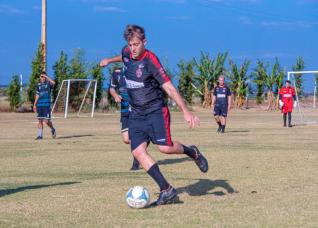 Emprio Santa Maria F.C. vence por 8 a 3 Vila Sapo