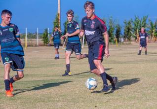 Emprio Santa Maria F.C. vence por 8 a 3 Vila Sapo