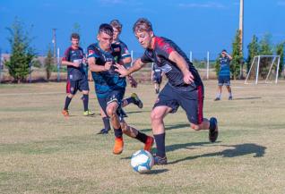 Emprio Santa Maria F.C. vence por 8 a 3 Vila Sapo