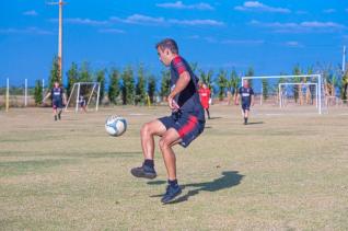 Emprio Santa Maria F.C. vence por 8 a 3 Vila Sapo