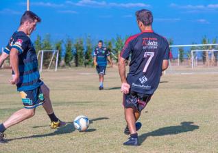 Emprio Santa Maria F.C. vence por 8 a 3 Vila Sapo