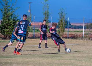 Emprio Santa Maria F.C. vence por 8 a 3 Vila Sapo