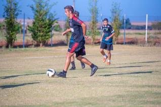 Emprio Santa Maria F.C. vence por 8 a 3 Vila Sapo
