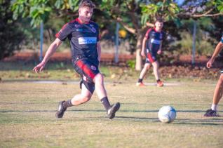Emprio Santa Maria F.C. vence por 8 a 3 Vila Sapo