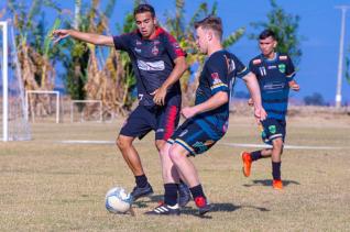 Emprio Santa Maria F.C. vence por 8 a 3 Vila Sapo