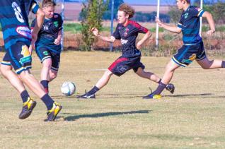 Emprio Santa Maria F.C. vence por 8 a 3 Vila Sapo