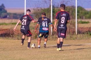 Emprio Santa Maria F.C. vence por 8 a 3 Vila Sapo