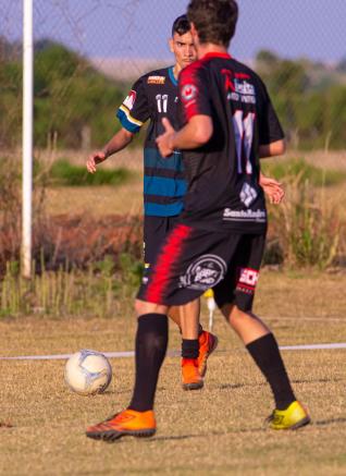 Emprio Santa Maria F.C. vence por 8 a 3 Vila Sapo