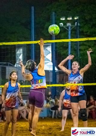 1 Torneio Viva Noite de Vlei de Areia Feminino  Trios do Toledo