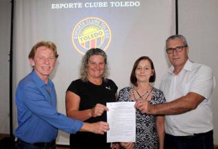 E.C. Toledo: novo clube surge com histria que honra a tradio do futebol do Oeste do Paran