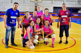 DItlia Sorvetes  campe do Voleibol Feminino