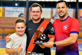 Foz Cataratas Futsal conquista o ttulo do Campeonato de Futsal Livre do Clube Toledo