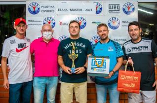 ETAPA MASTER DE TÊNIS 2021 - Yara premia os campeões gerais de cada categoria