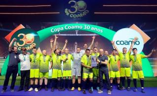 Linha Lageado conquista ttulo de futebol da 16 Copa Coamo