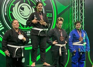 Priscylla Thas  ouro no Sport Jiu Jitsu World Championship