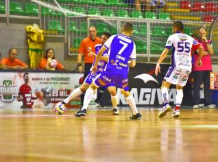 Toledo Futsal perde Clssico da Soja por 4 a 1 no Alcides Pan