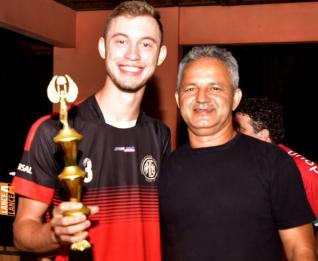 DJT Acabamentos & Decoraes conquista o ttulo da 20 Copa AABB de Futebol Suo