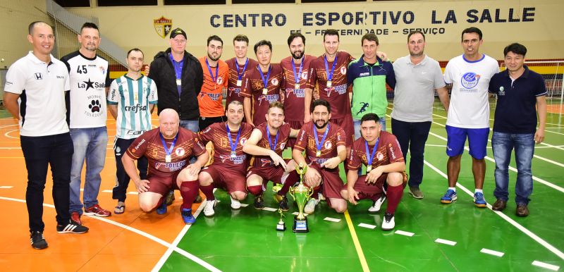 ​Toledo Tintas goleia e conquista o ttulo da Copa La Salle de Futsal
