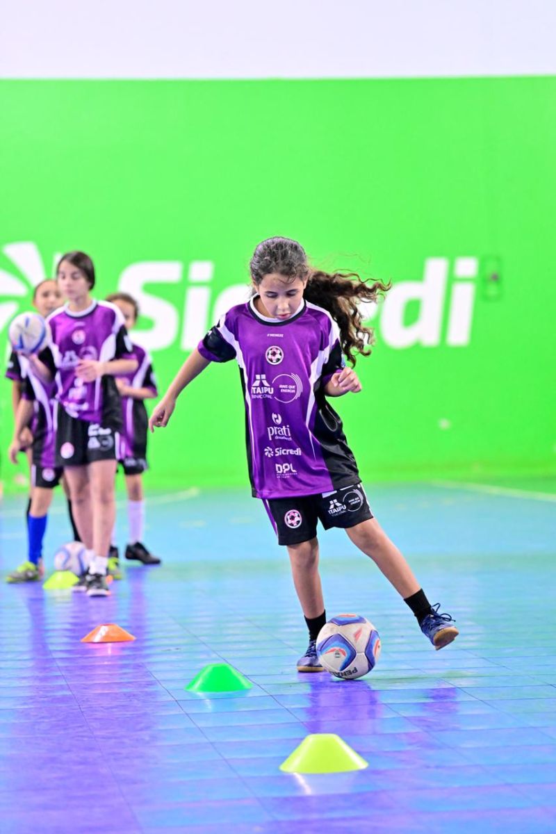Afeto vive momento decisivo no Paranaense e mostra a for�a de um trabalho que come�a na base